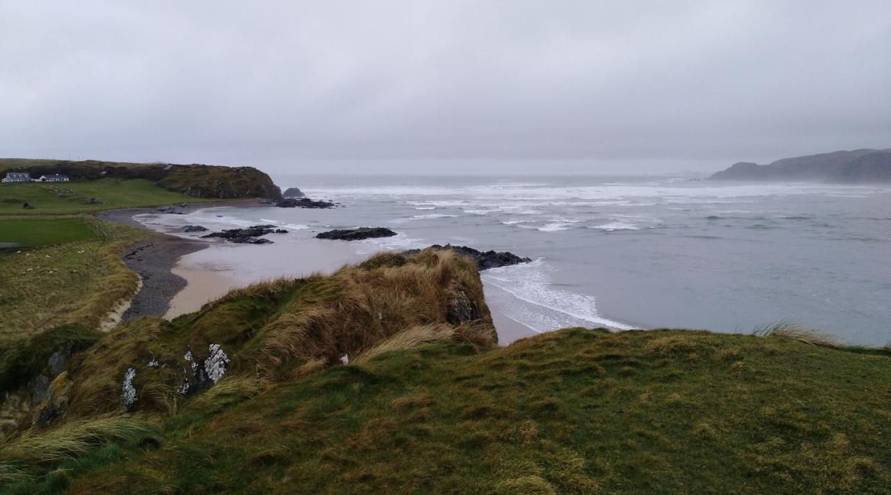 Madra Rua Organic Accommodation Ballyliffin Exterior photo