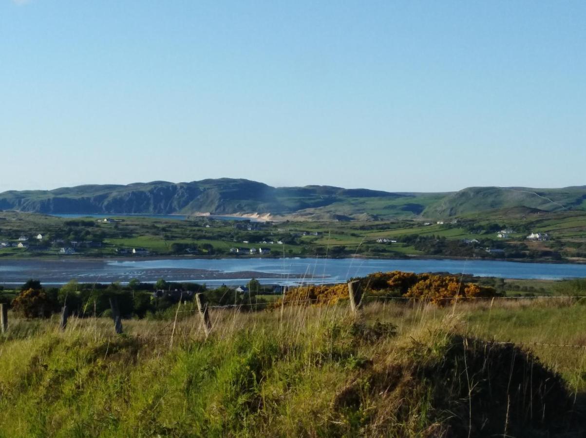 Madra Rua Organic Accommodation Ballyliffin Exterior photo