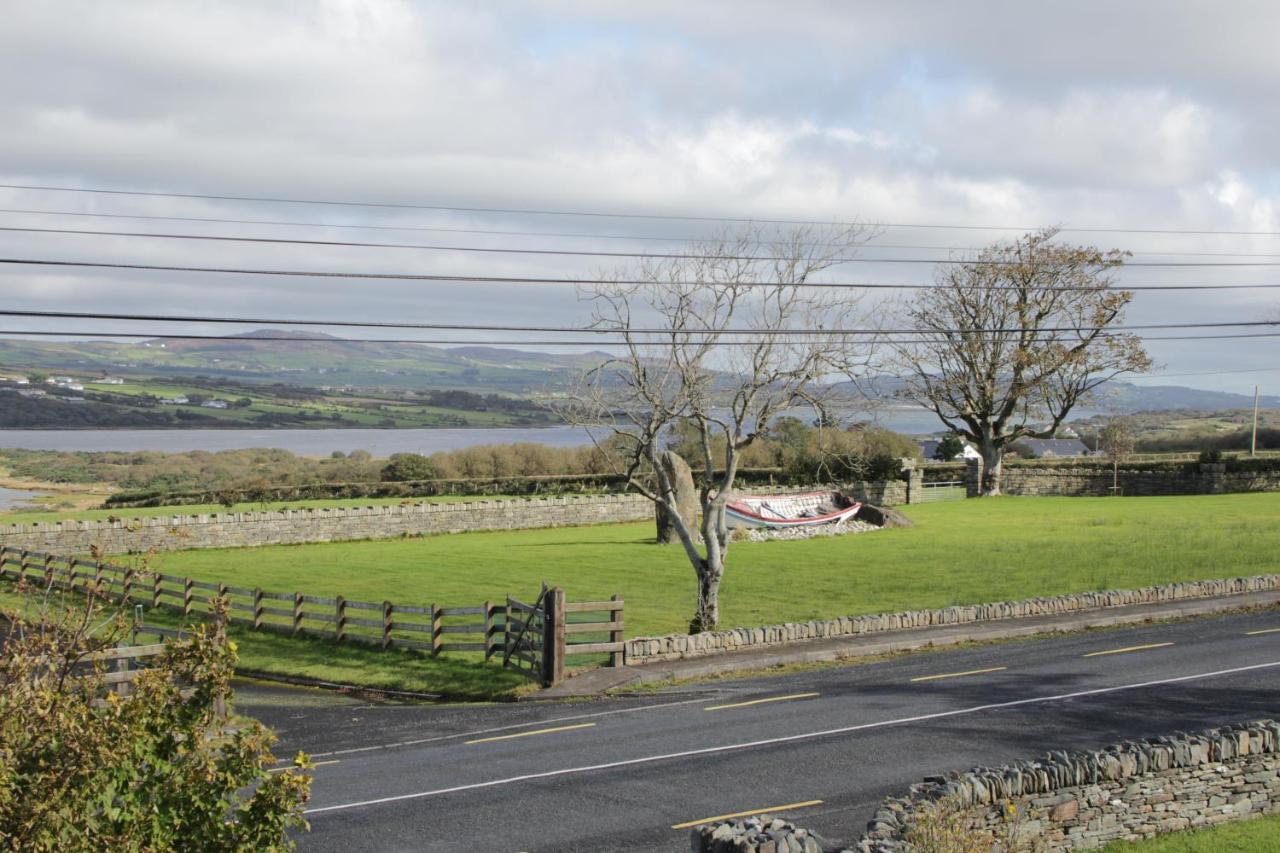 Madra Rua Organic Accommodation Ballyliffin Exterior photo